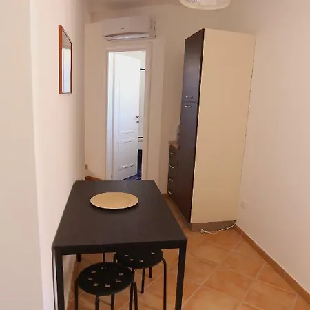 Bilocale Ristrutturato Ferienhaus