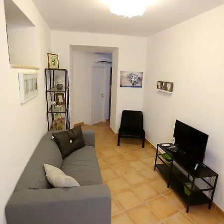 Bilocale Ristrutturato Pizzo (Calabria)